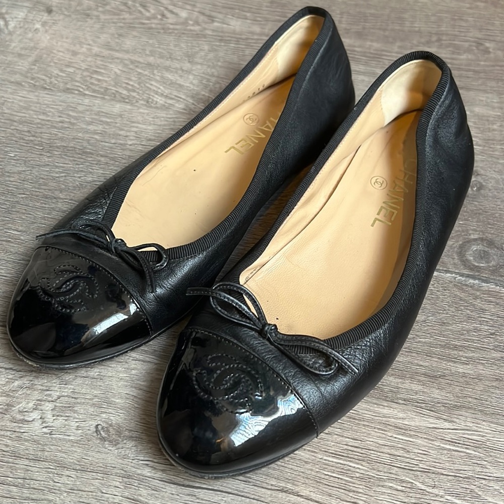Chanel ballet flats size 39 US 8